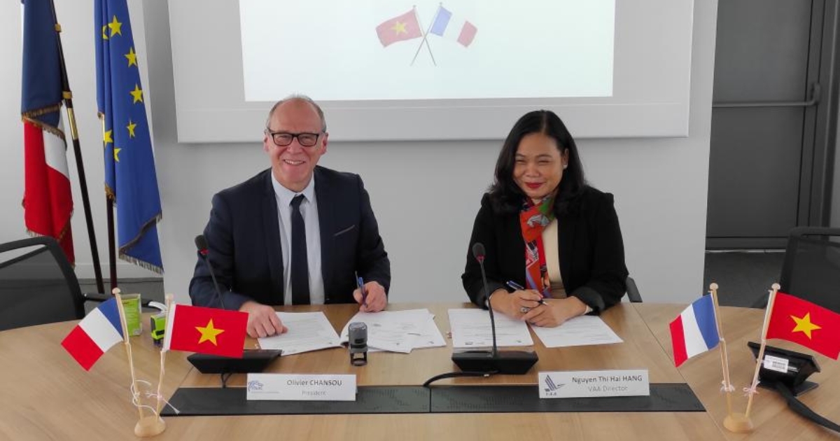 Read more about the article MOU between Vietnam Aviation Academy (VAA) and Ecole Nationale de l’Aviation Civile (ENAC) proves productive