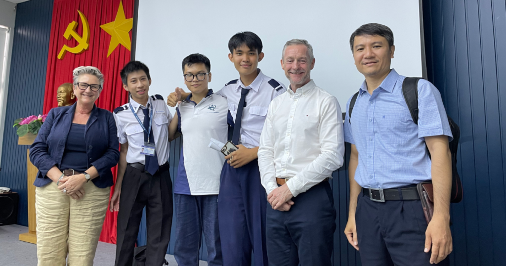 Top-up bachelors in aviation degrees at Cardiff & Vale College (CAVC)